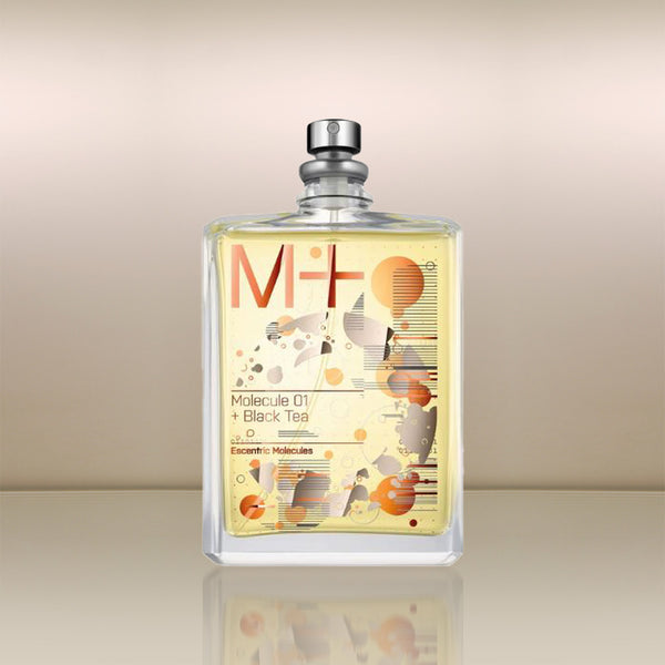 escentric molecules Molecule 01 + Black Tea parfum