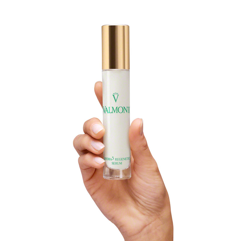 valmont Hydra 3 Regenetic Serum hand