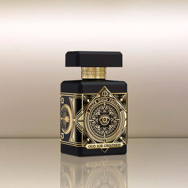 initio parfum Oud for Greatness angle